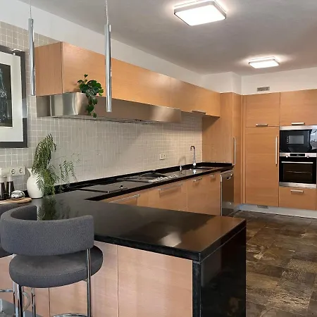 Ramimedi - Vistas Al Mar *