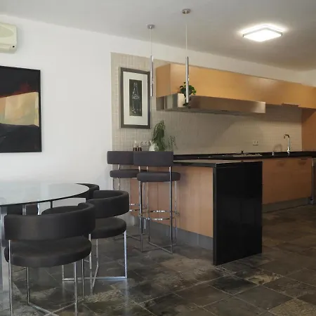 Ramimedi - Vistas Al Mar 卡门港